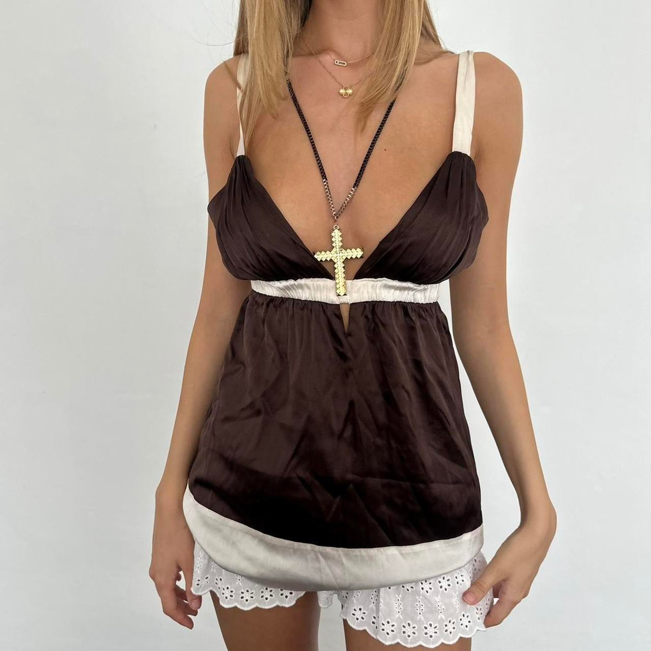 Vintage 2000’s brown silky top