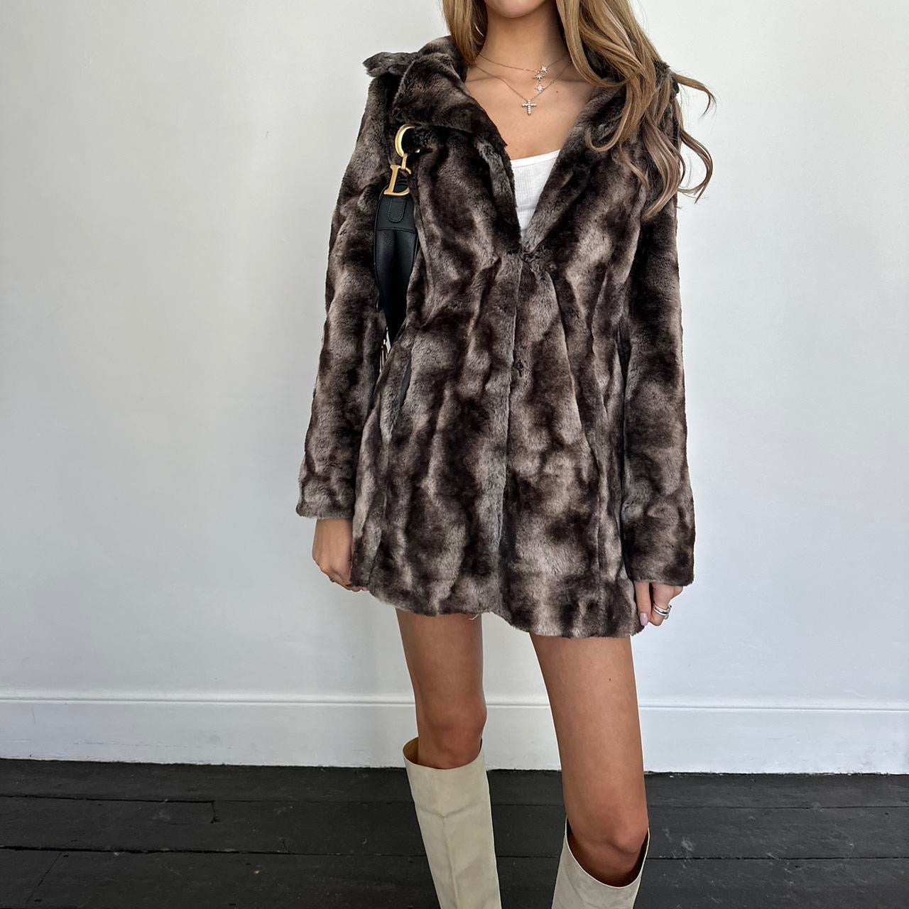 Vintage 2000’s brown faux fur jacket