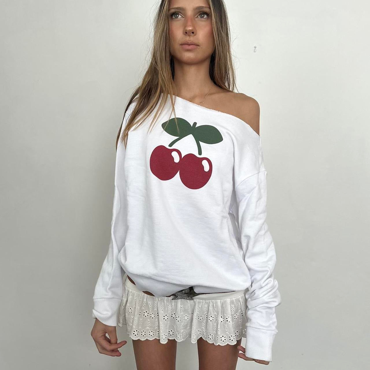 Vintage cherry sweatshirt ππ