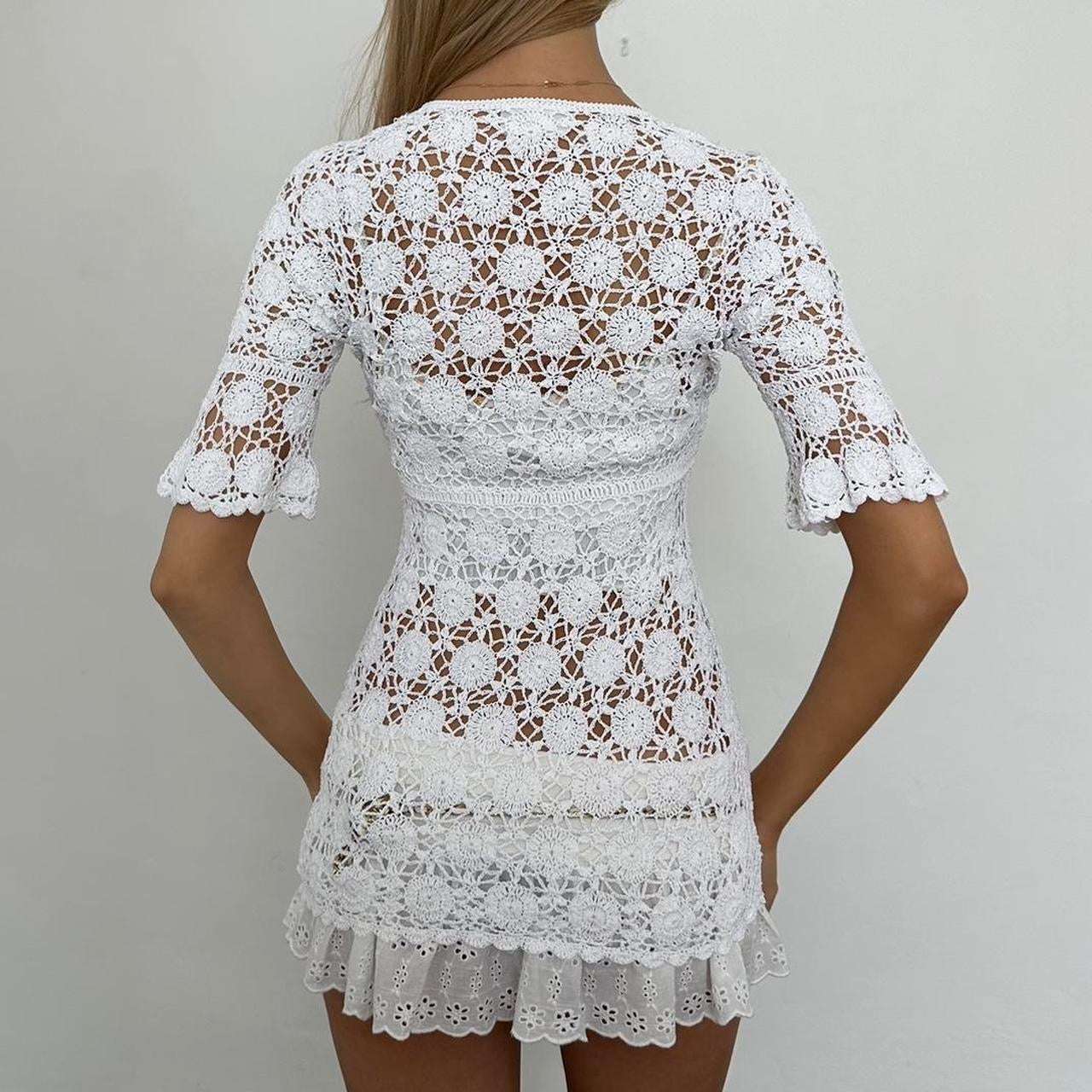 Vintage 90’s crochet white layering top