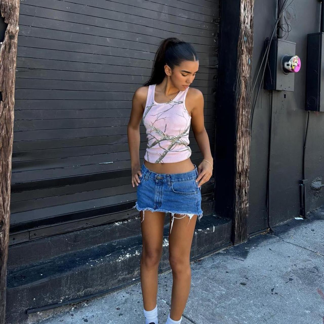 Vintage 2000’s camouflage pink tank top