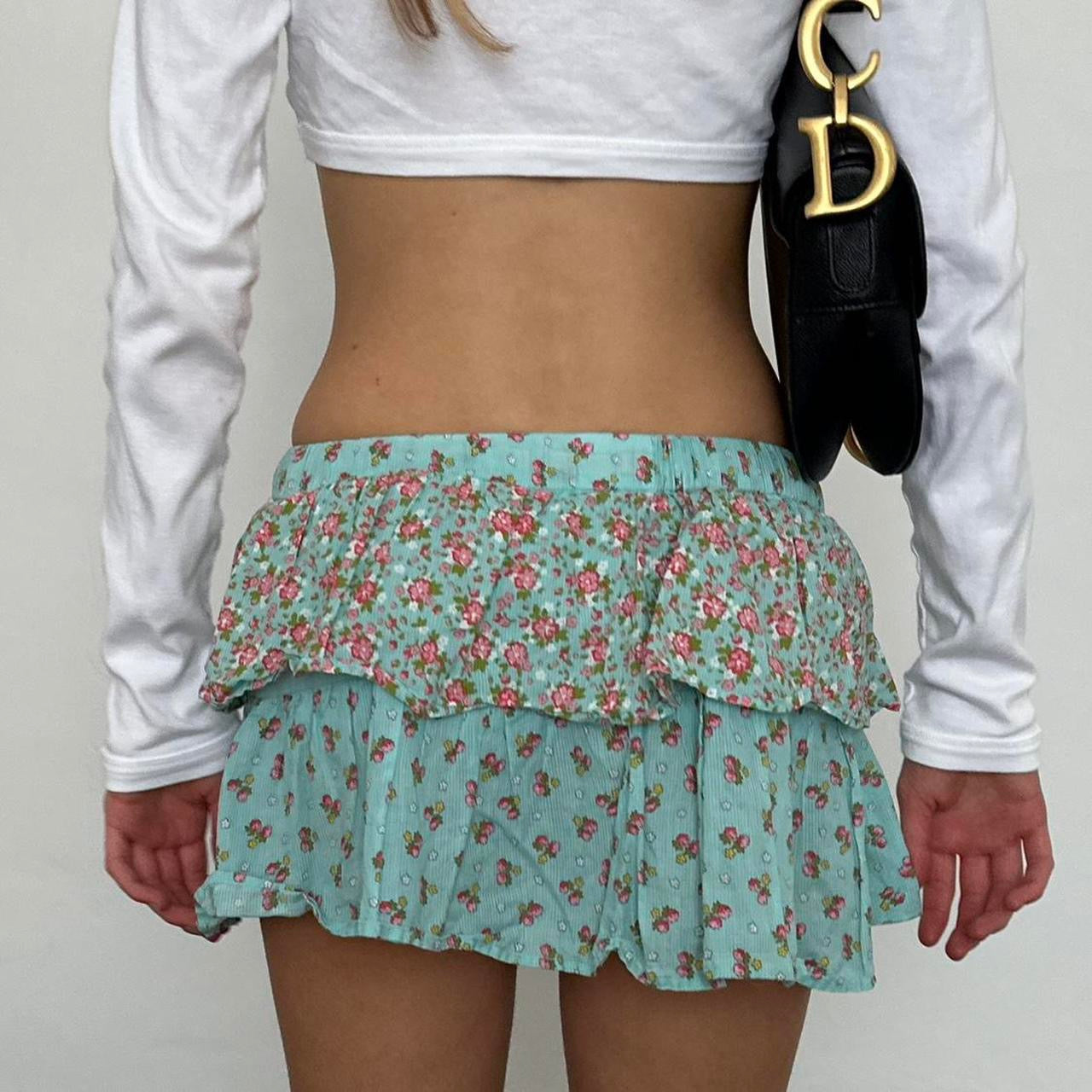 Vintage early 2000s floral wallpaper layered mini skirt