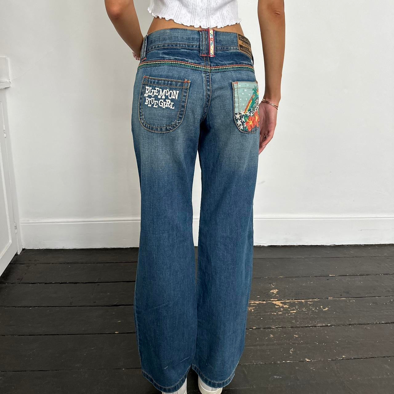 Vintage rare 90s island surf girl jeans 🏄🏻♀️