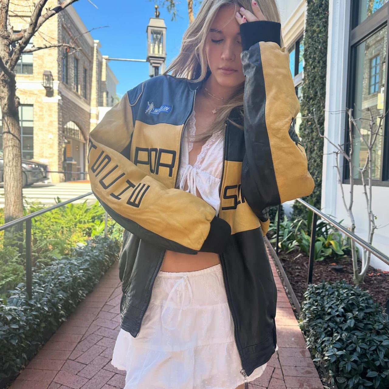 Vintage Porsche leather jacket ⭐️🌸