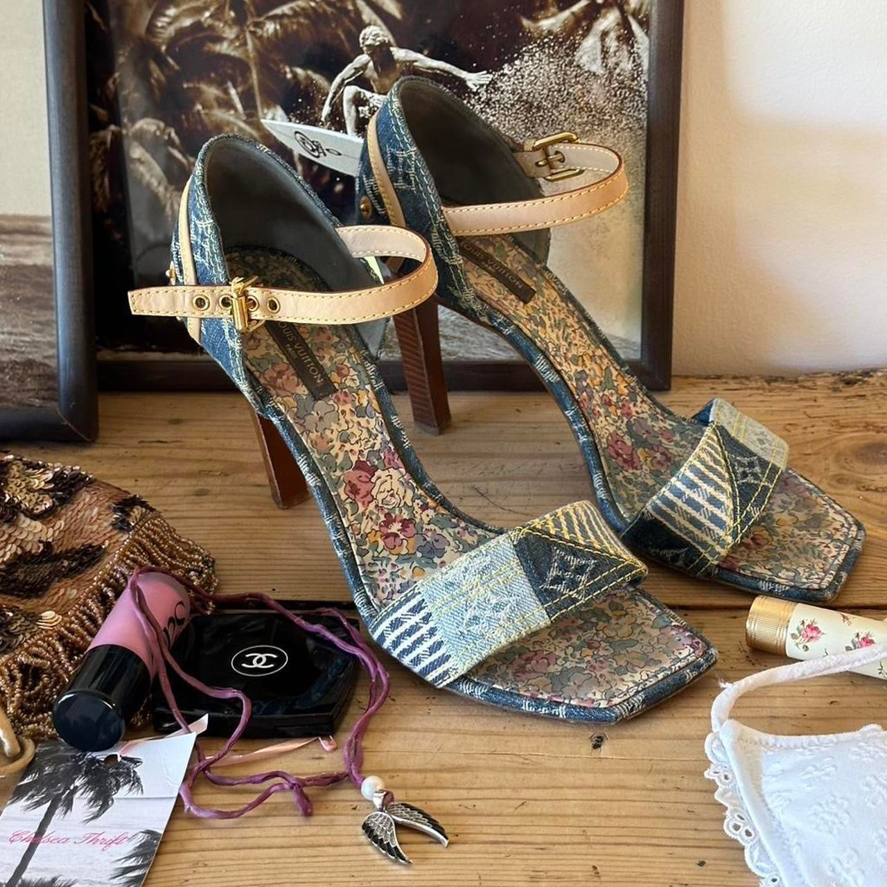 Louis Vuitton デニムエスパドリーユサンダル Louis Vuitton Denim Monogram Heeled Sandals – Chelsea Thrift