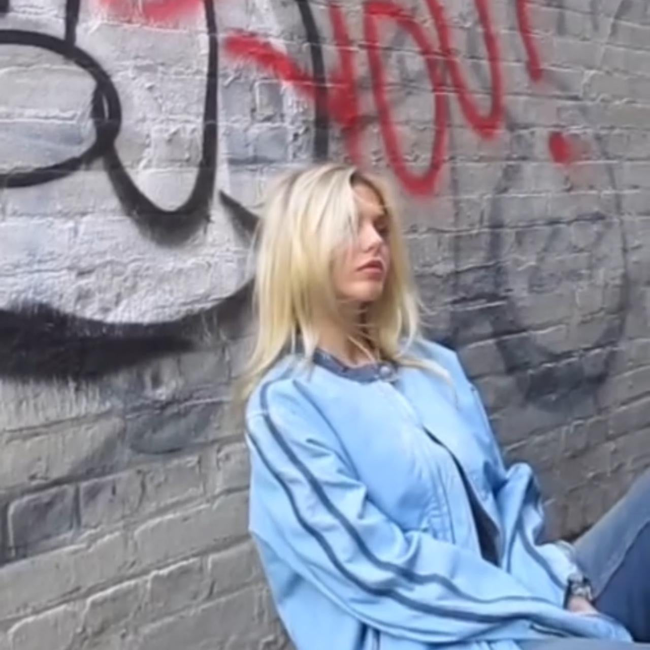 Vintage 90’s blue leather jacket