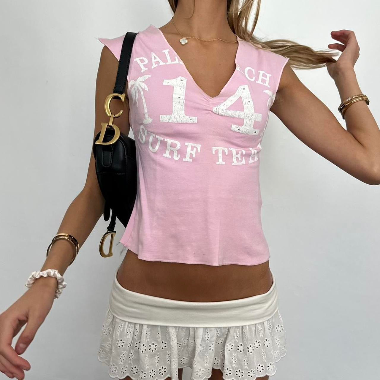 Vintage 2000ās surf team pink baby tee šāāļø