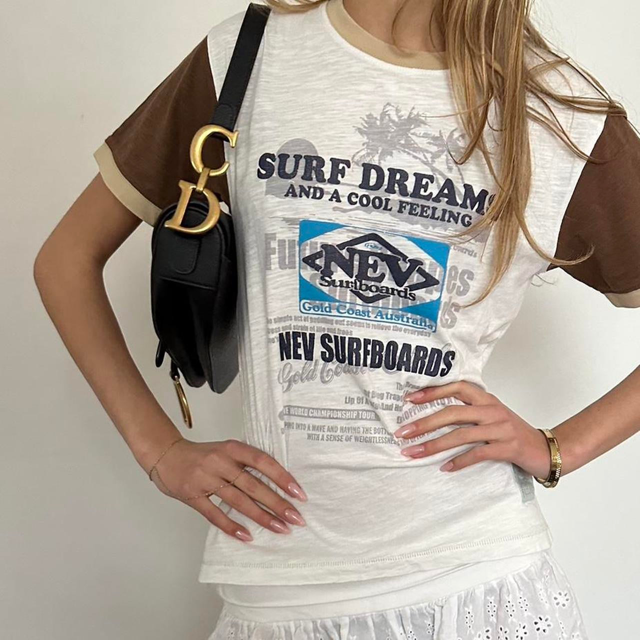 Vintage 90’s Surf Dreams T-shirt