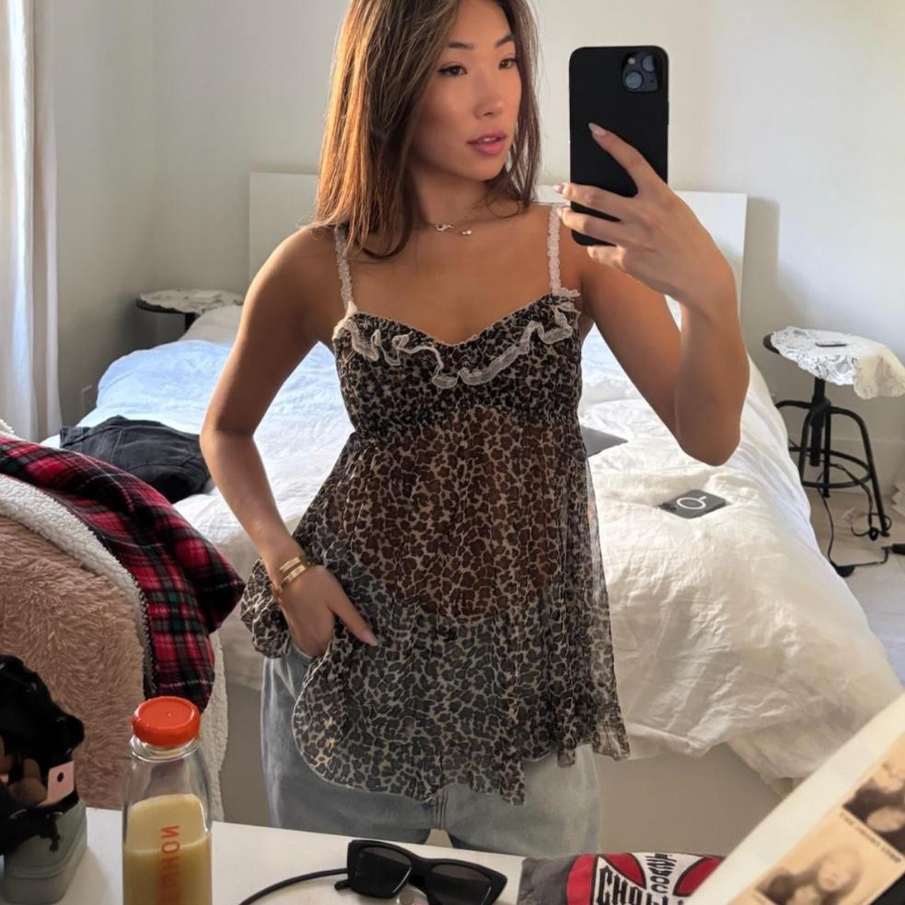 Vintage 90’s Victoria’s Secret leopard babydoll top