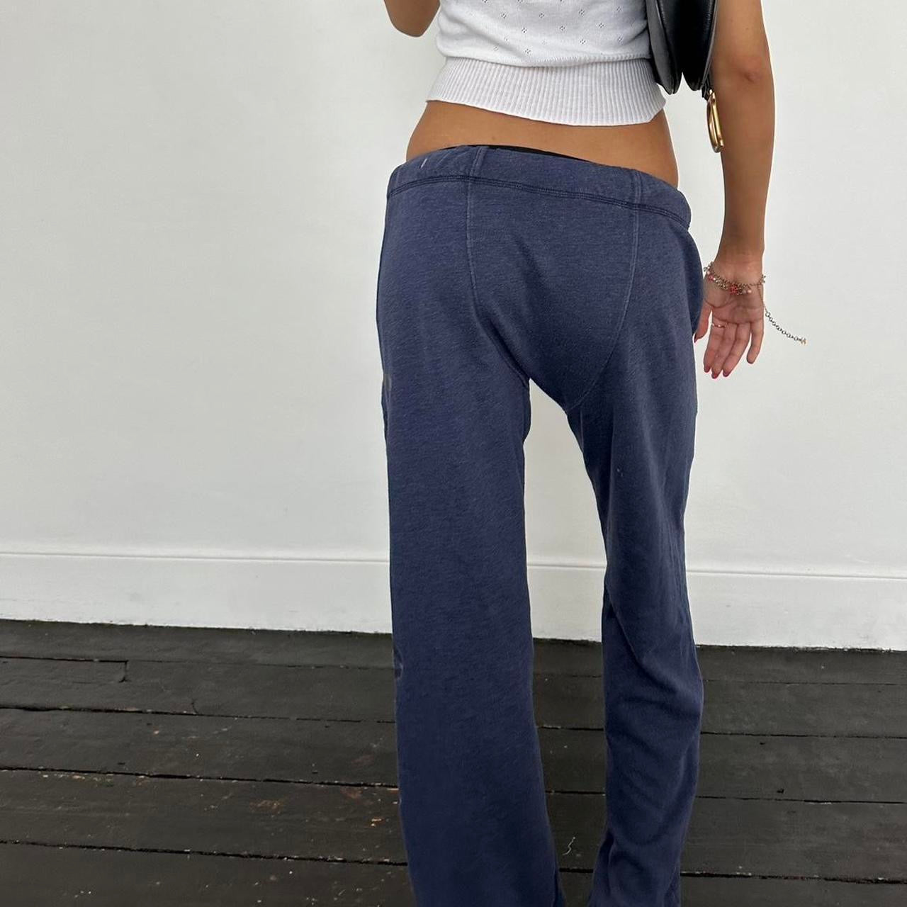 Vintage 2000’s Victoria’s Secret navy sweatpants