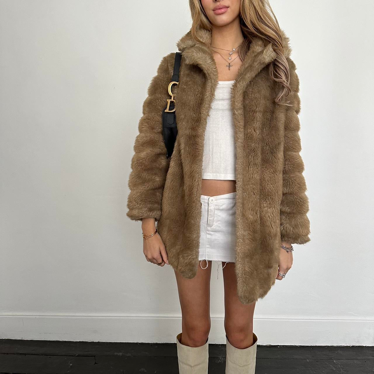Vintage 2000’s brown faux fur jacket