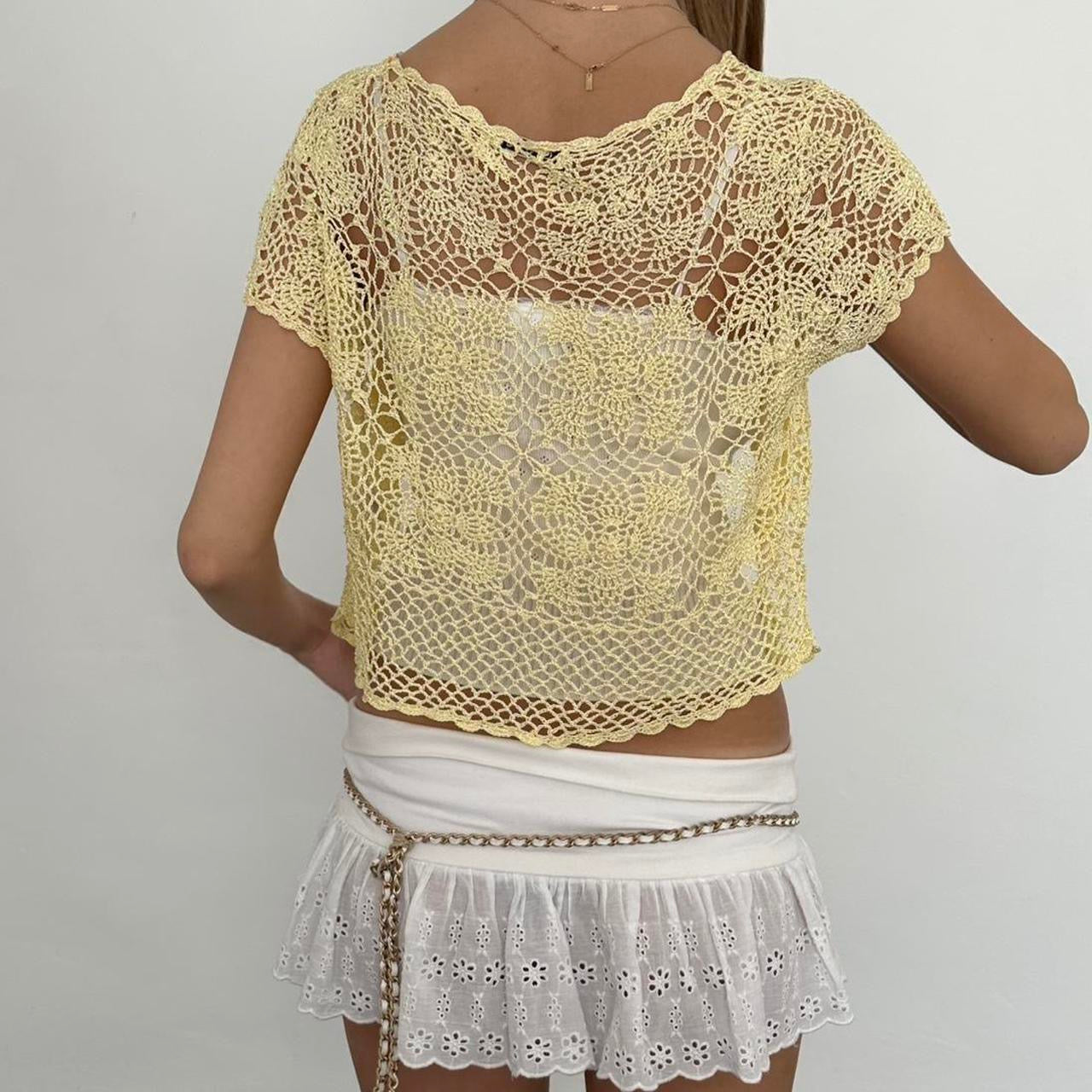Vintage yellow crochet delicate layering top