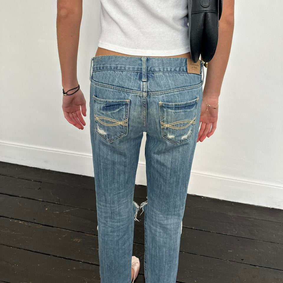 Vintage Abercrombie and Fitch early 2000s blue wash jeans