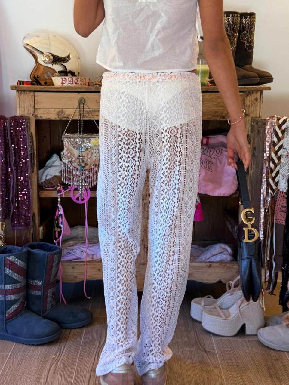 Vintage 00’s Victoria’s Secret white boho lace knit pants