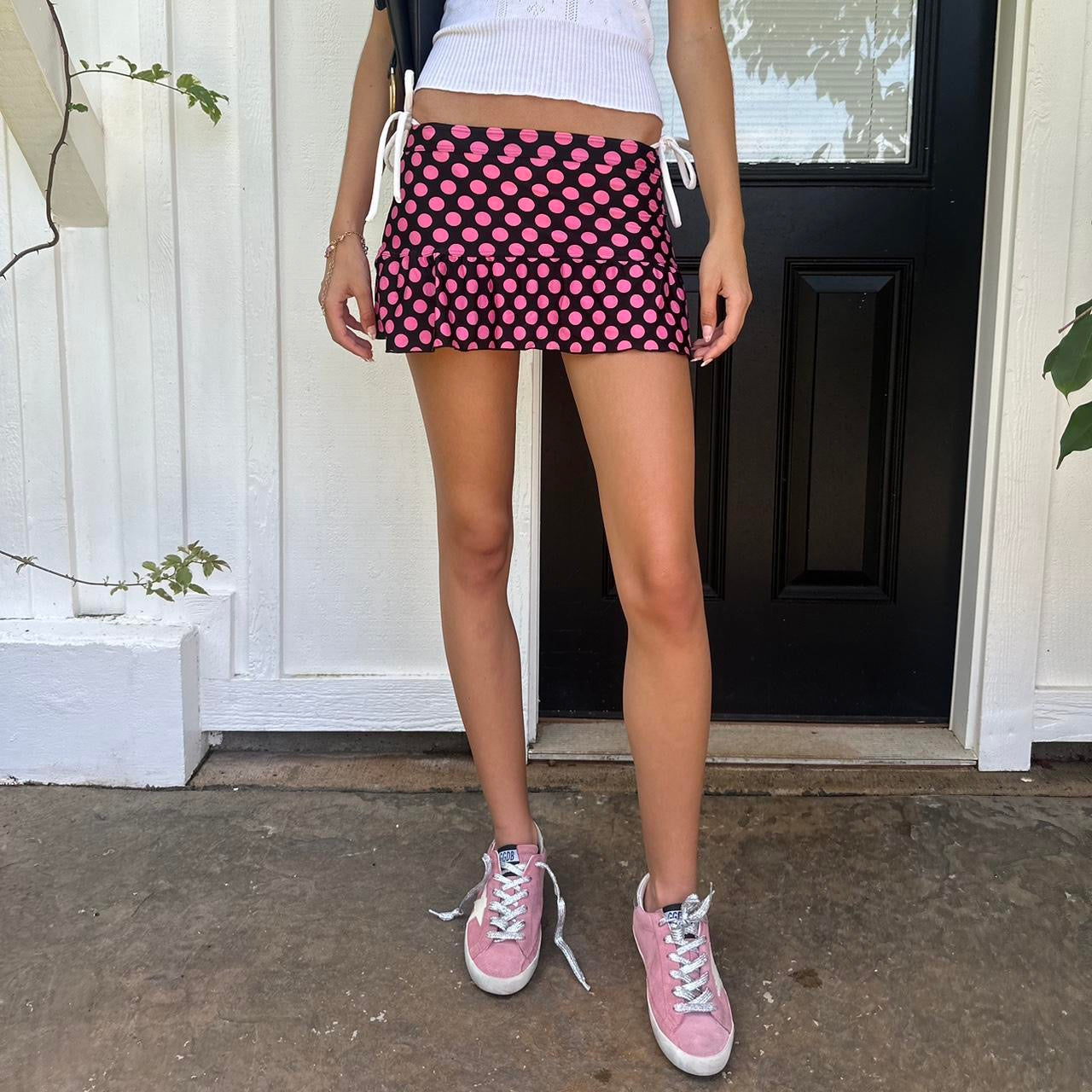 Vintage 90’s pink and black polka dots mini skirt