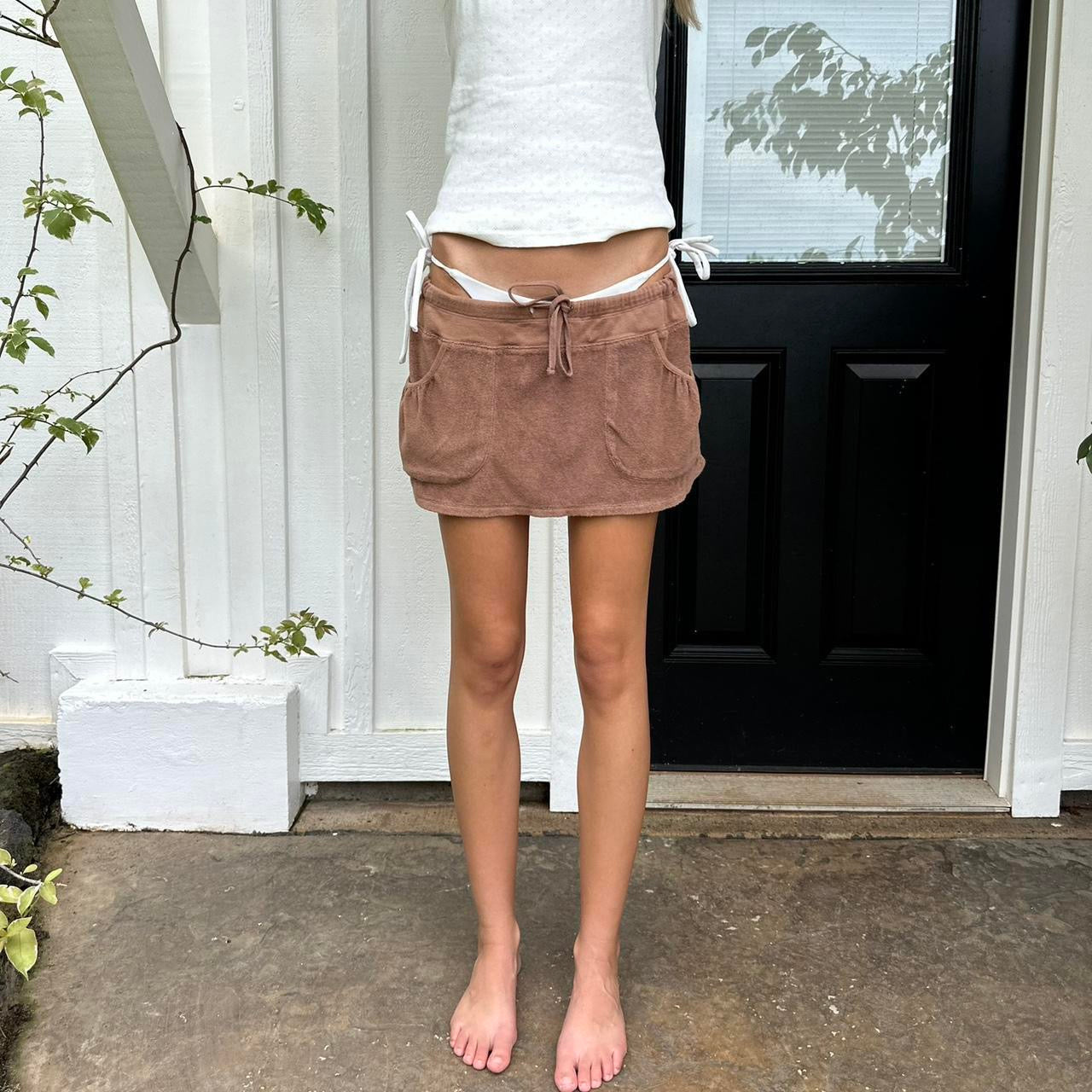 Vintage 90’s Victoria’s Secret brown mini skirt