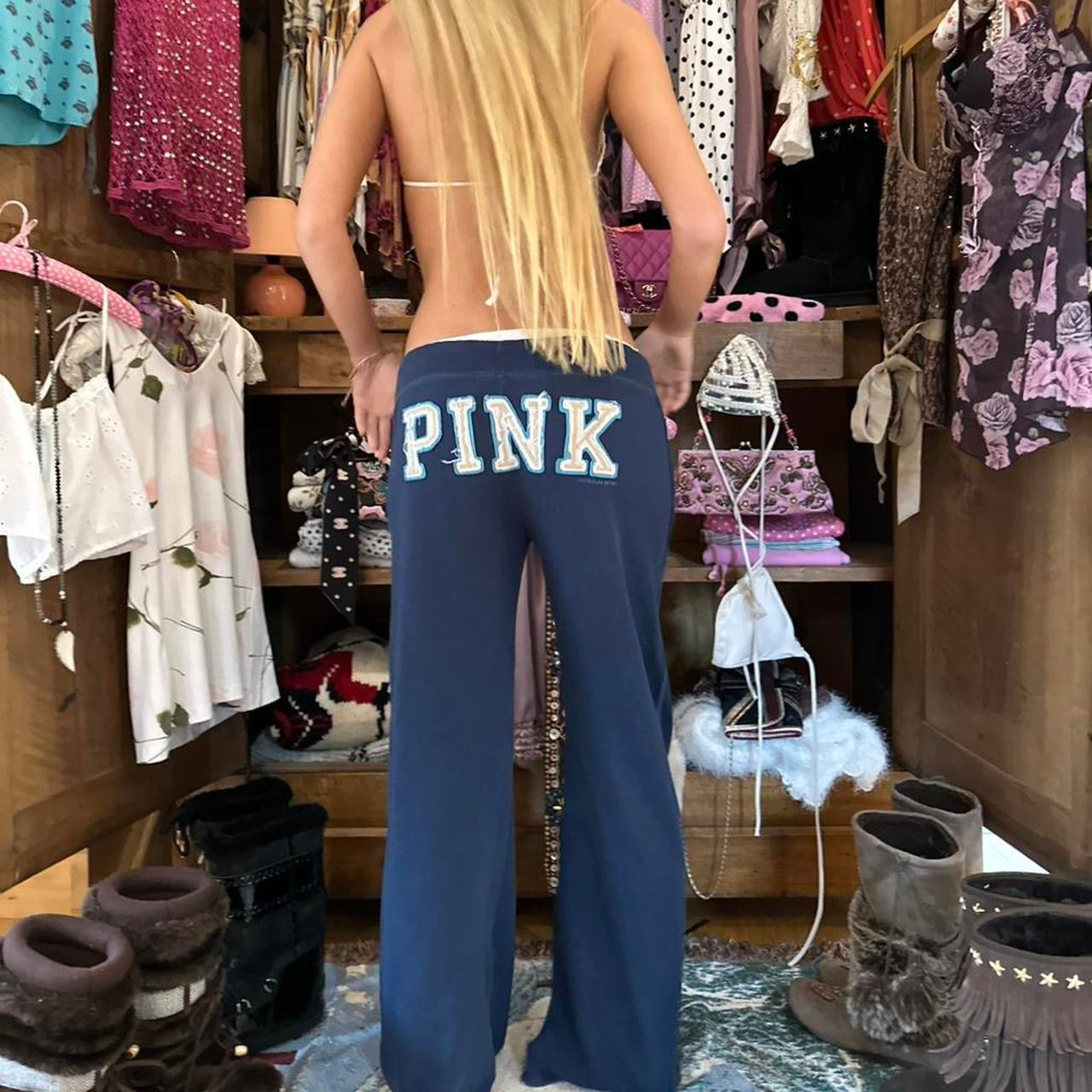 Vintage 2000’s Victoria’s Secret navy pants