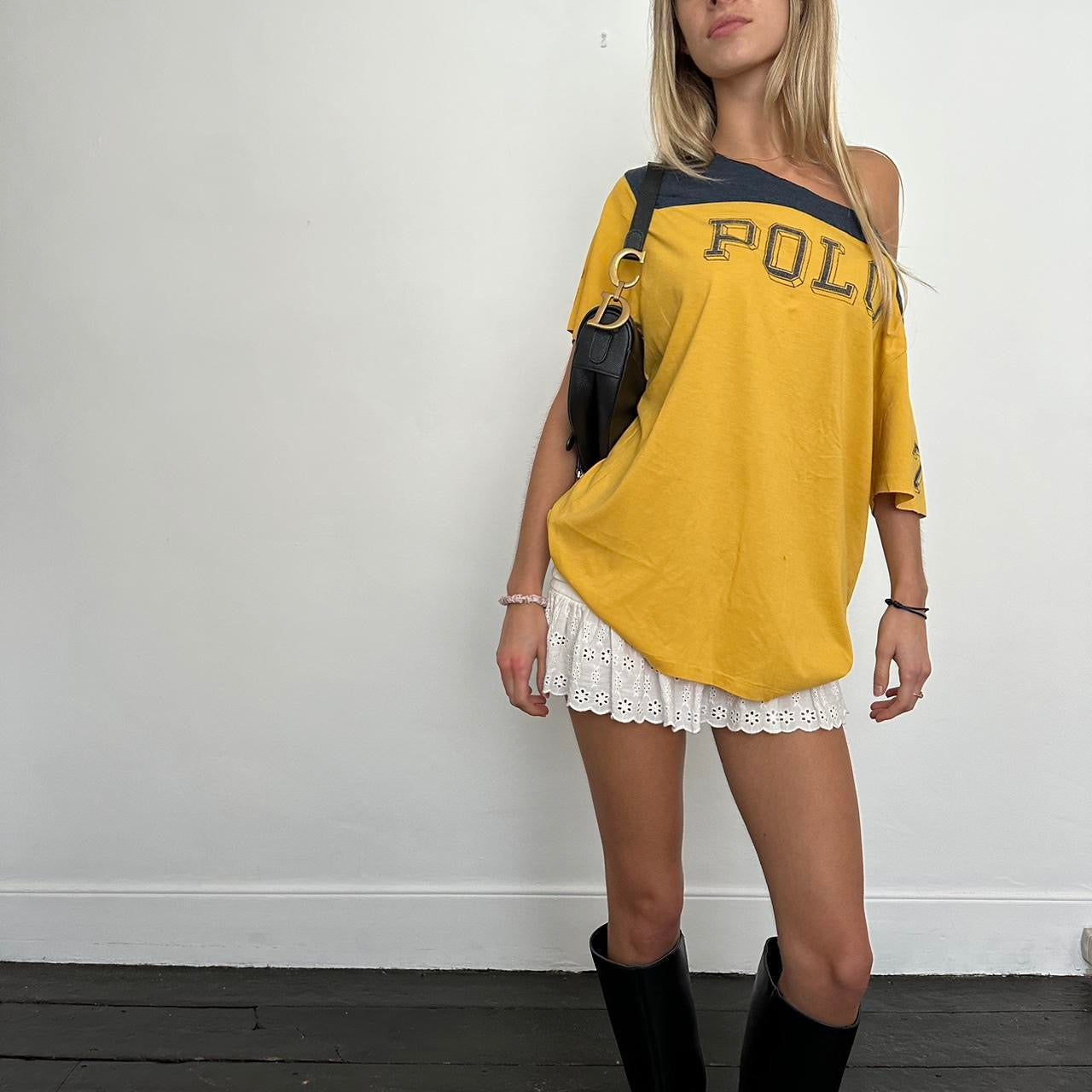 Vintage 90’s Ralph Lauren off the shoulder tee