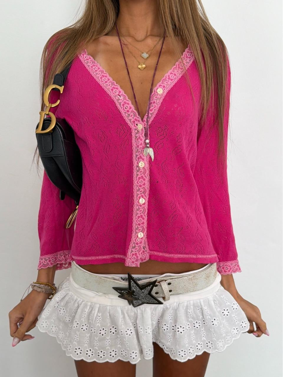 Vintage 00’s pink cardigan