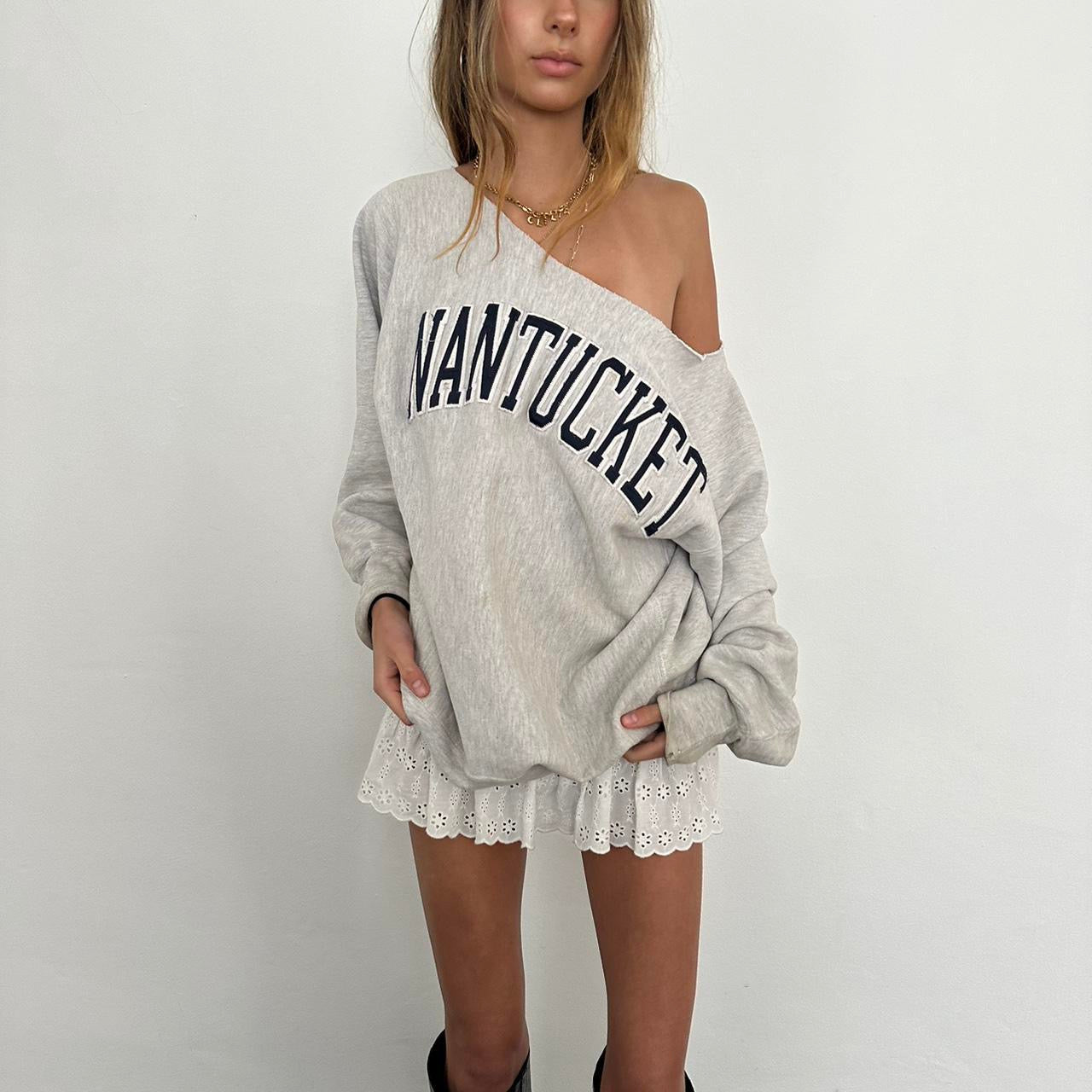 Vintage Nantucket grey sweatshirt   East coast girl aesthetic ⚓️ ⛵️🦞🪻