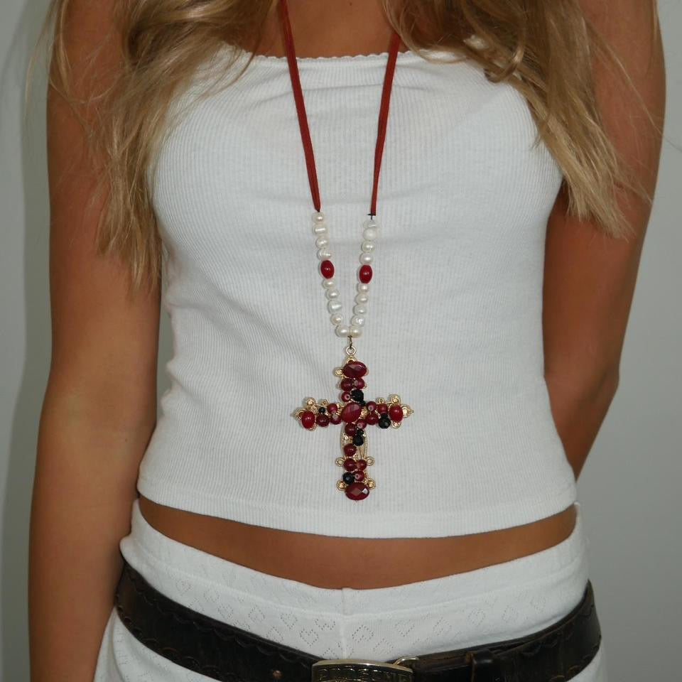 Vintage 90’s red pearl design cross necklace