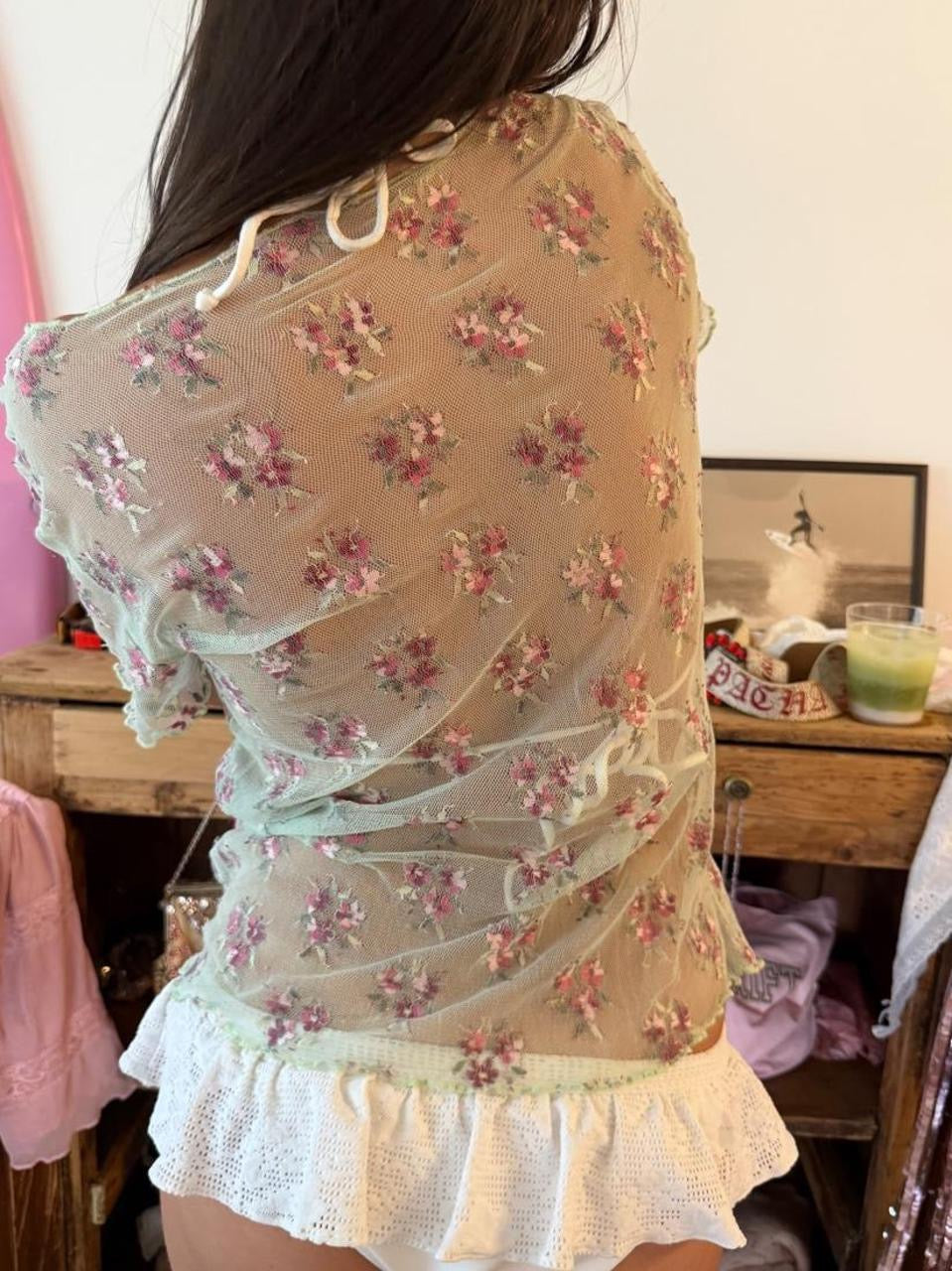 Vintage 00’s floral mesh pretty delicate top