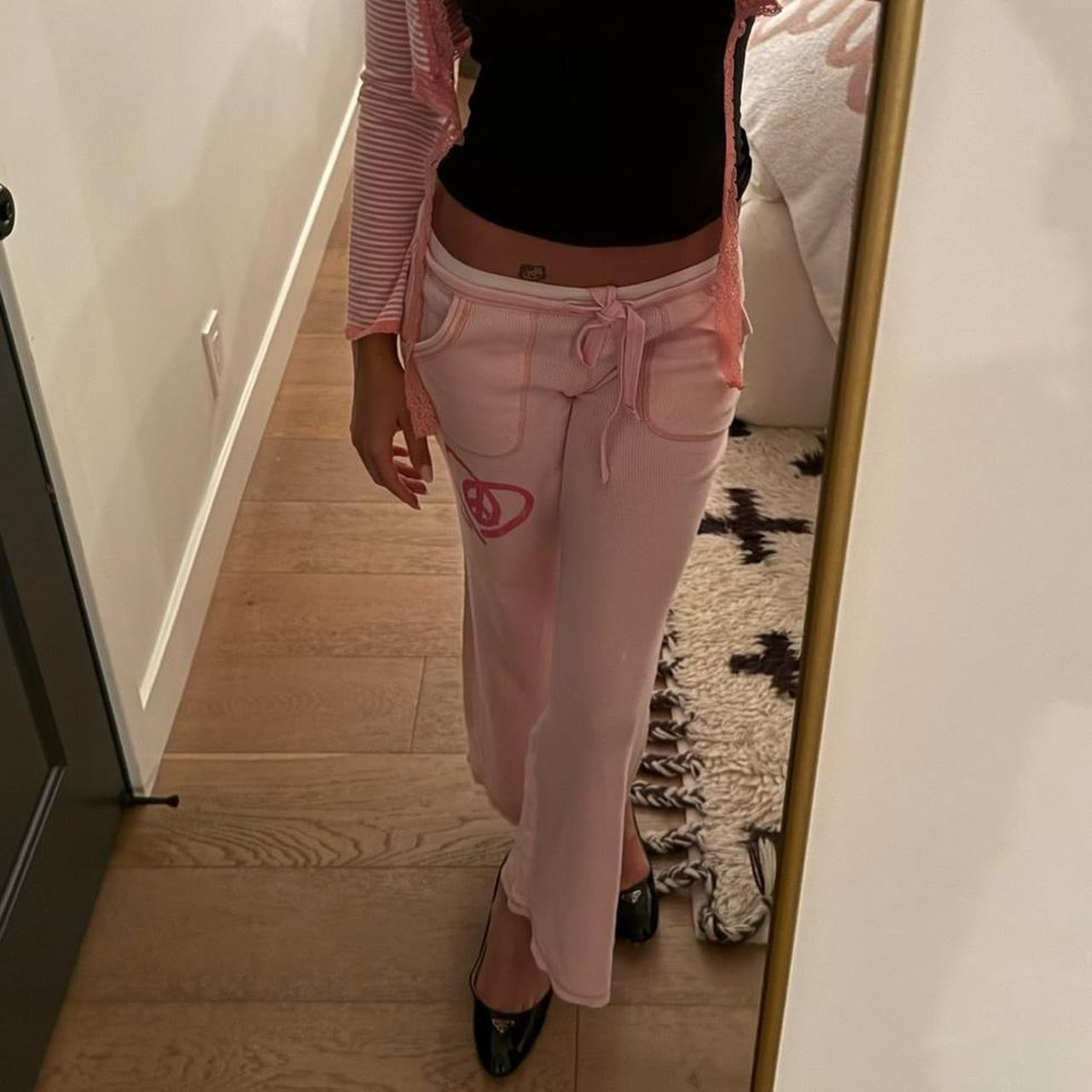 Vintage 2000’s Victorias Secret baby pink waffle sweatpants