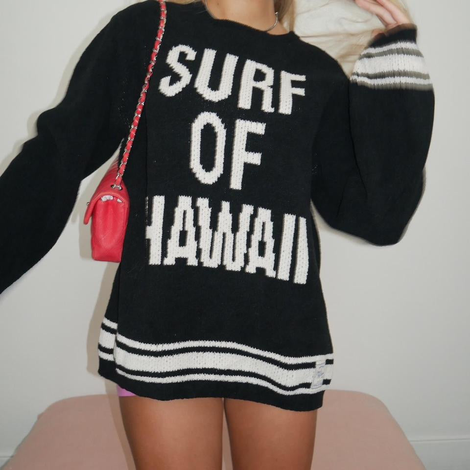 Vintage true 90’s Surf of Hawaii knit sweater