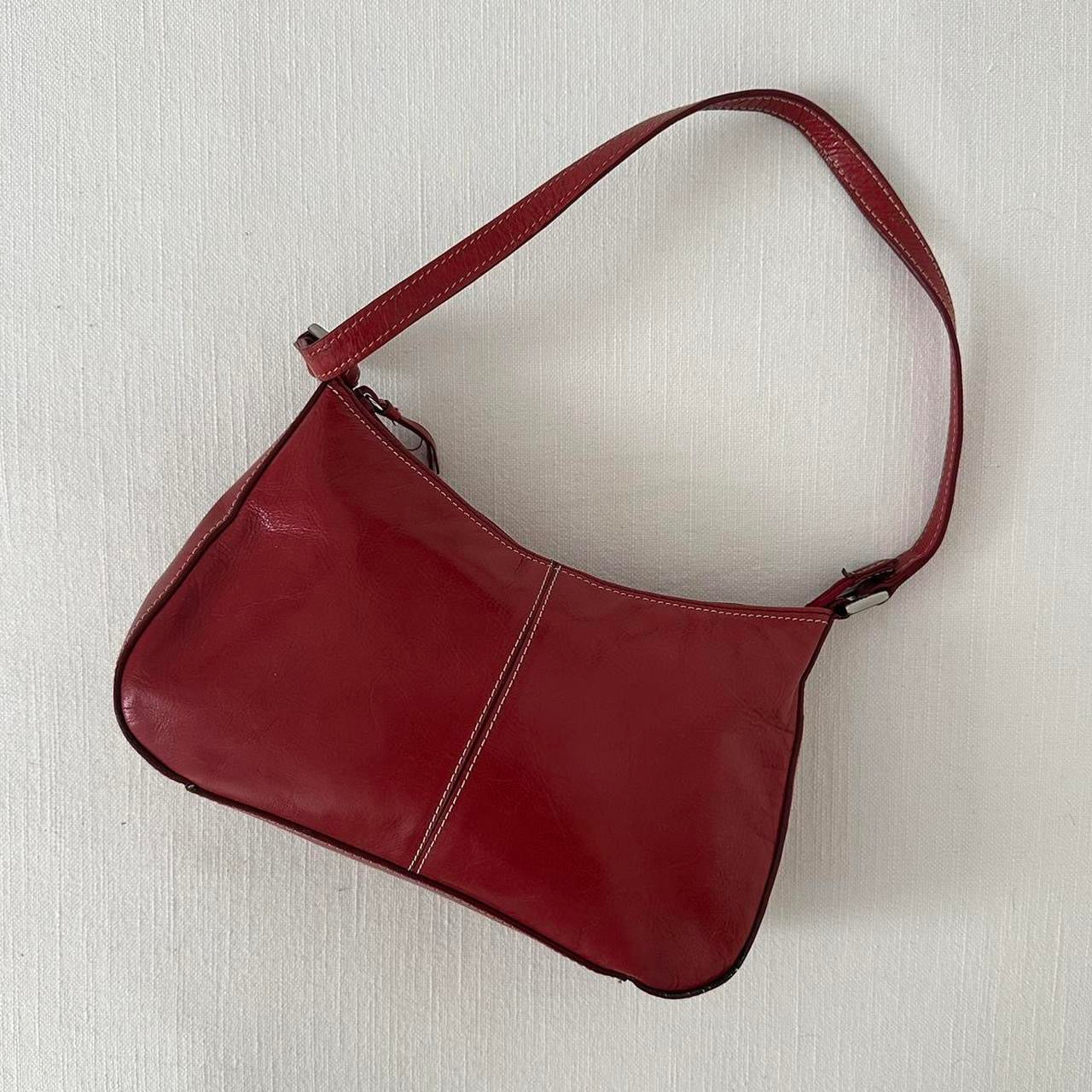 Vintage 90’s red shoulder bag