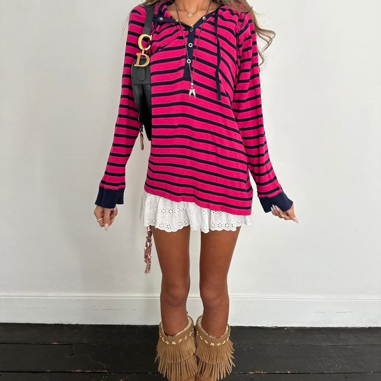 Vintage 00s pink striped ribbed hoodie top