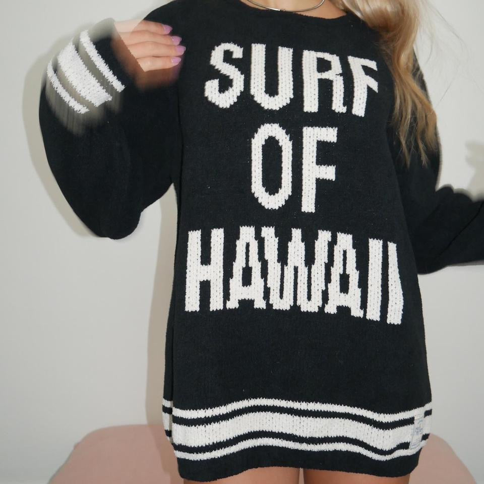 Vintage true 90’s Surf of Hawaii knit sweater