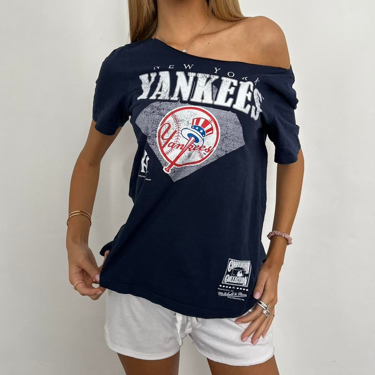 Vintage Yankees navy tee