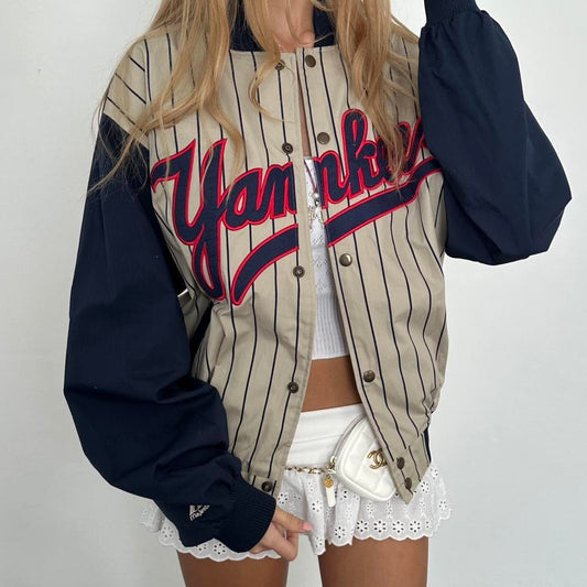 Vintage 90’s Yankees bomber jacket