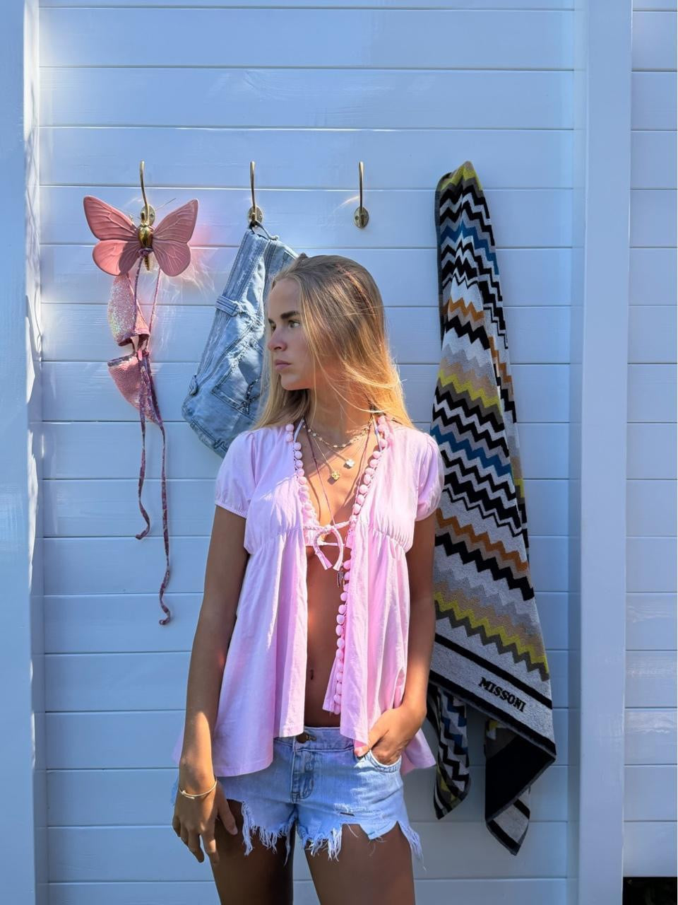 Vintage 00s pink tie up layering top