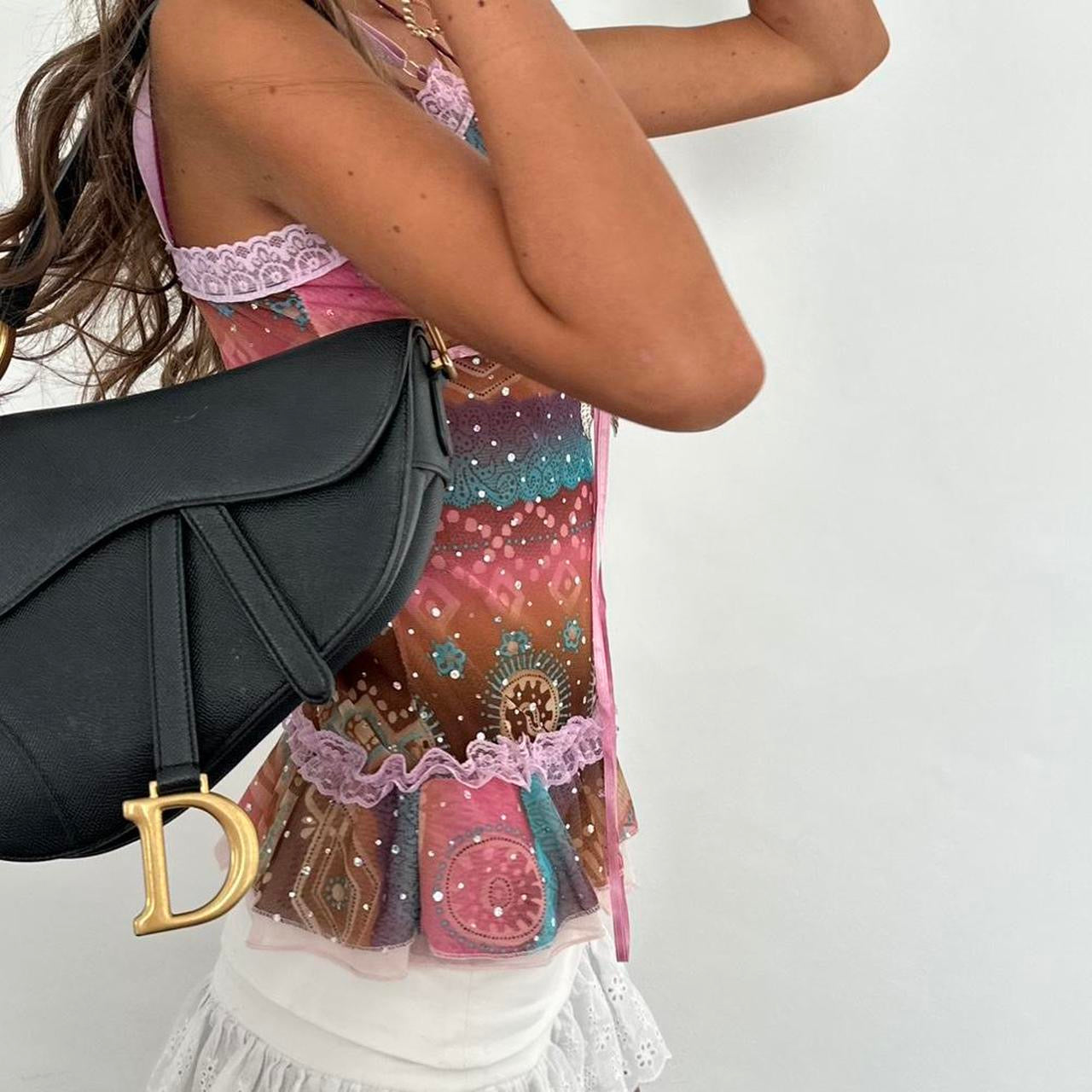 Vintage 2000’s lace cami top