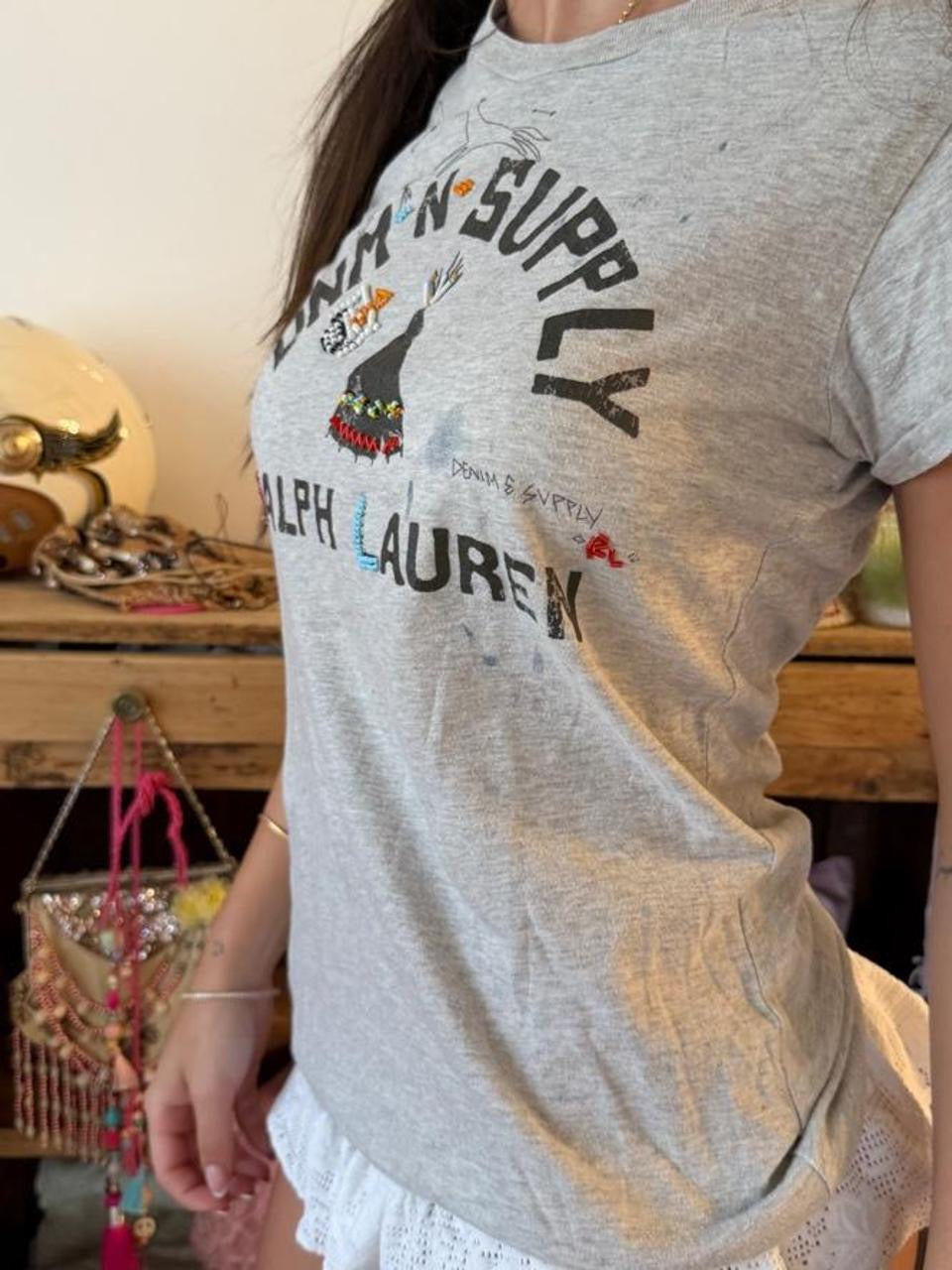 Vintage 00s Ralph Lauren graphic grey t-shirt