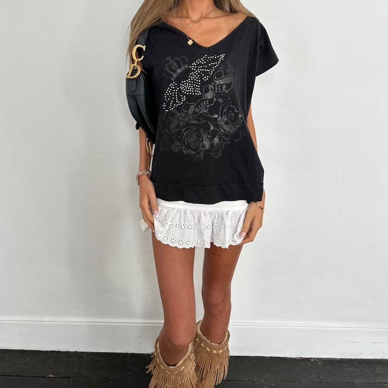 Vintage 2000’s graphic black top