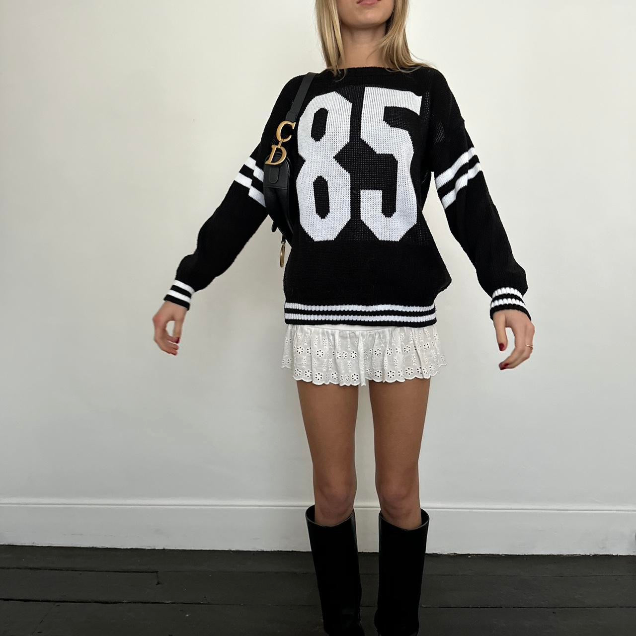 Vintage 90’s varsity knitted ‘85’ jumper