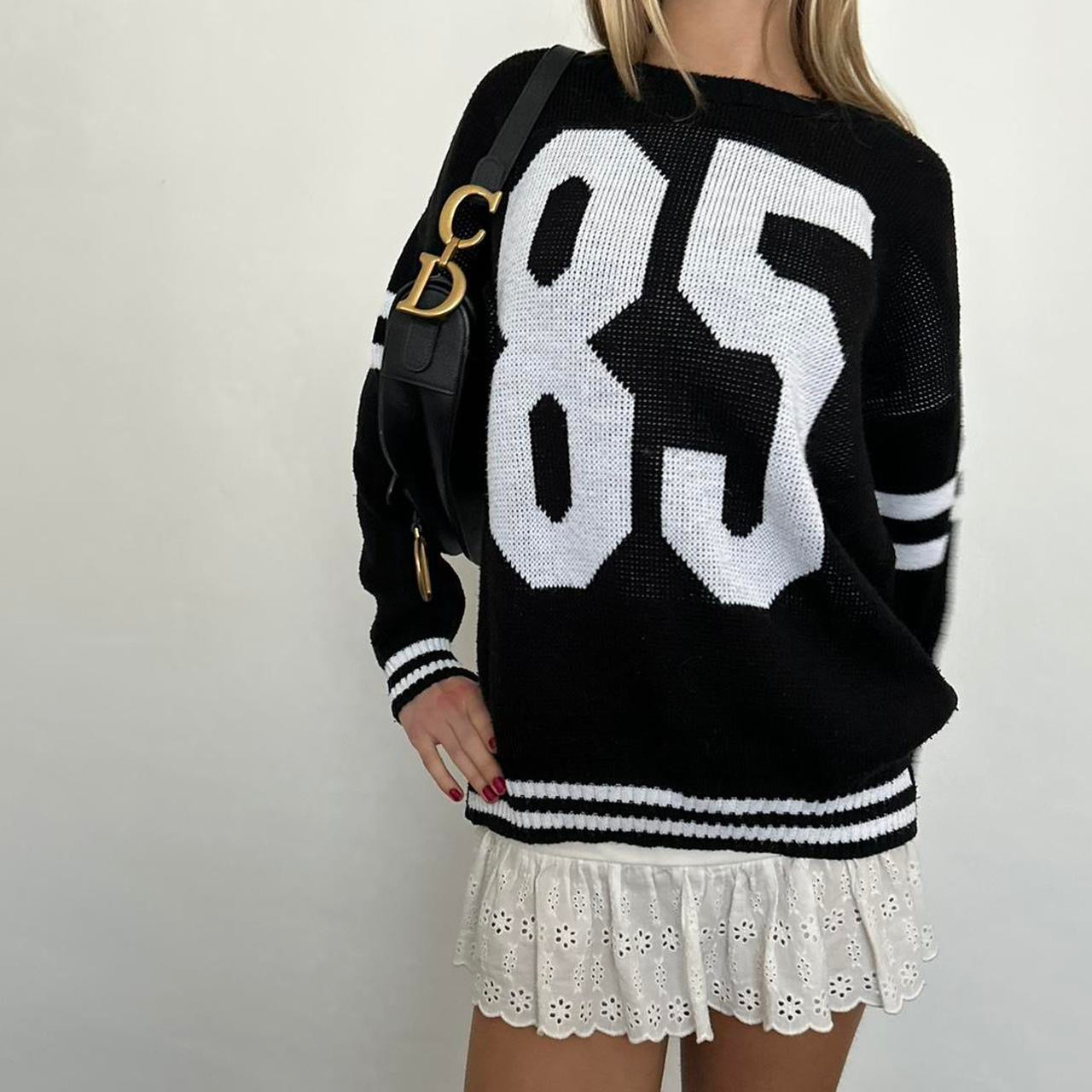 Vintage 90’s varsity knitted ‘85’ jumper