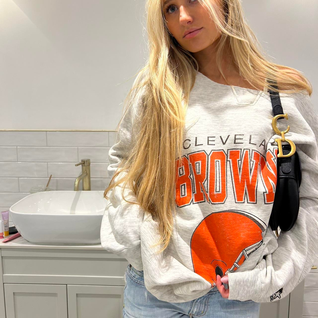 Vintage 2000’s Cleveland browns off the shoulder sweatshirt