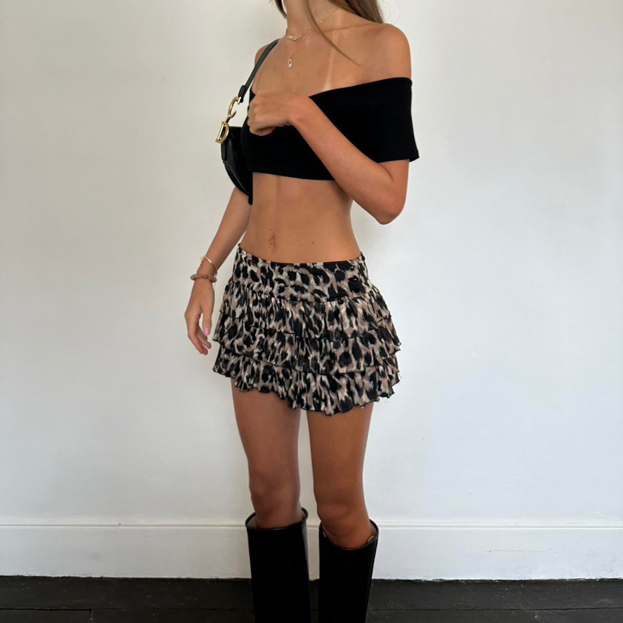 Vintage leopard print ruffle mini skirt