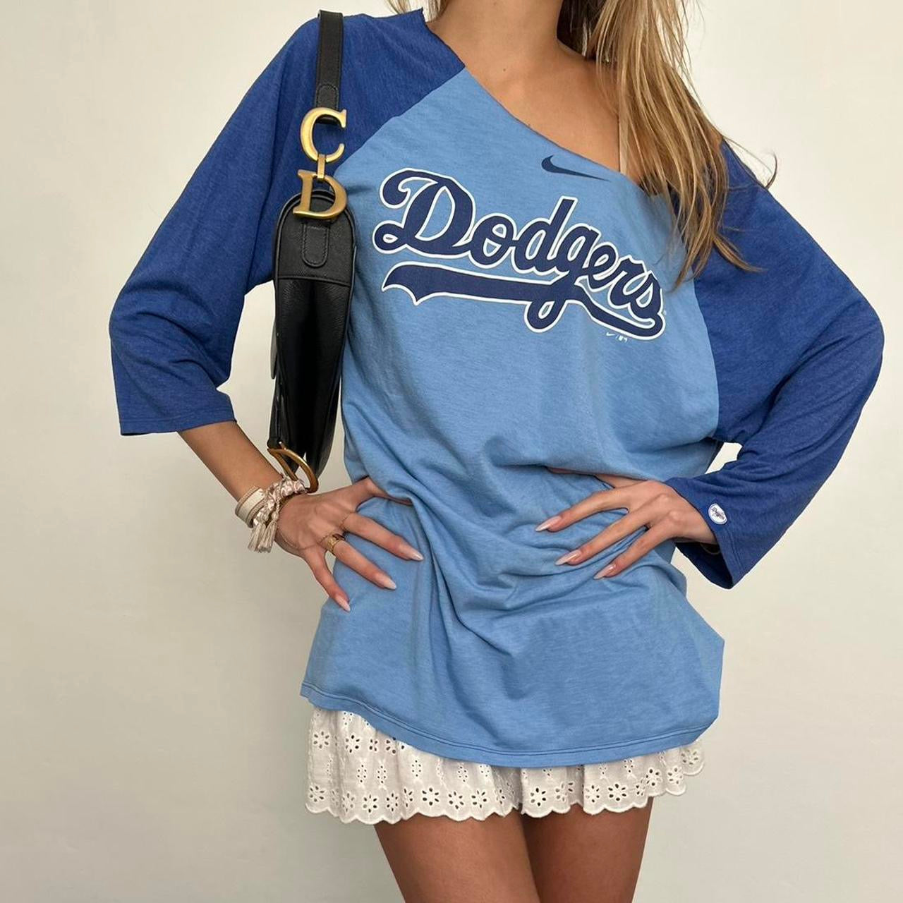 Vintage 2000’s Dodgers blue long sleeve top