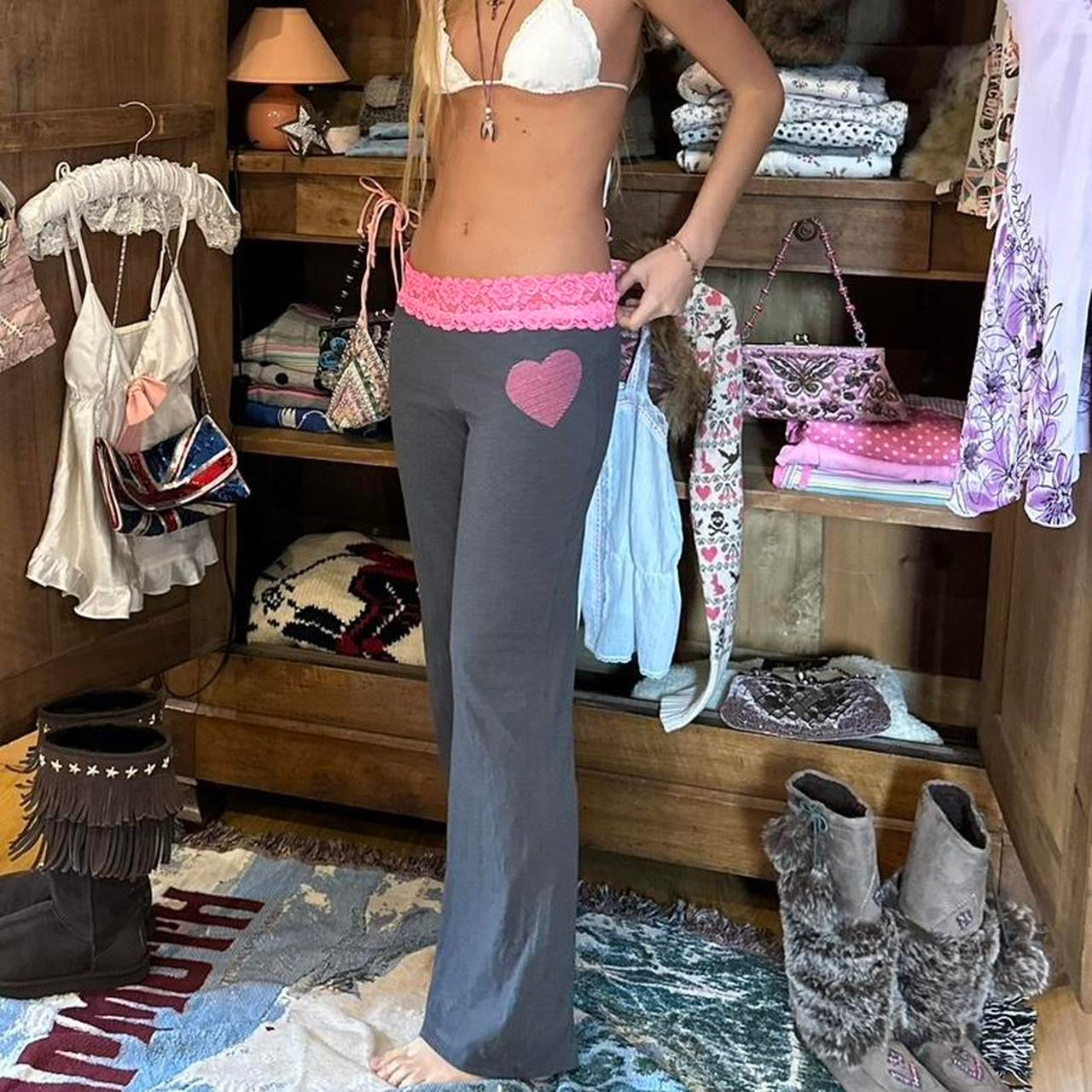 Vintage 2000’s Victorias Secret lace sweatpants