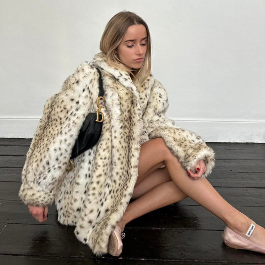 Vintage 90’s vintage faux fur leopard jacket