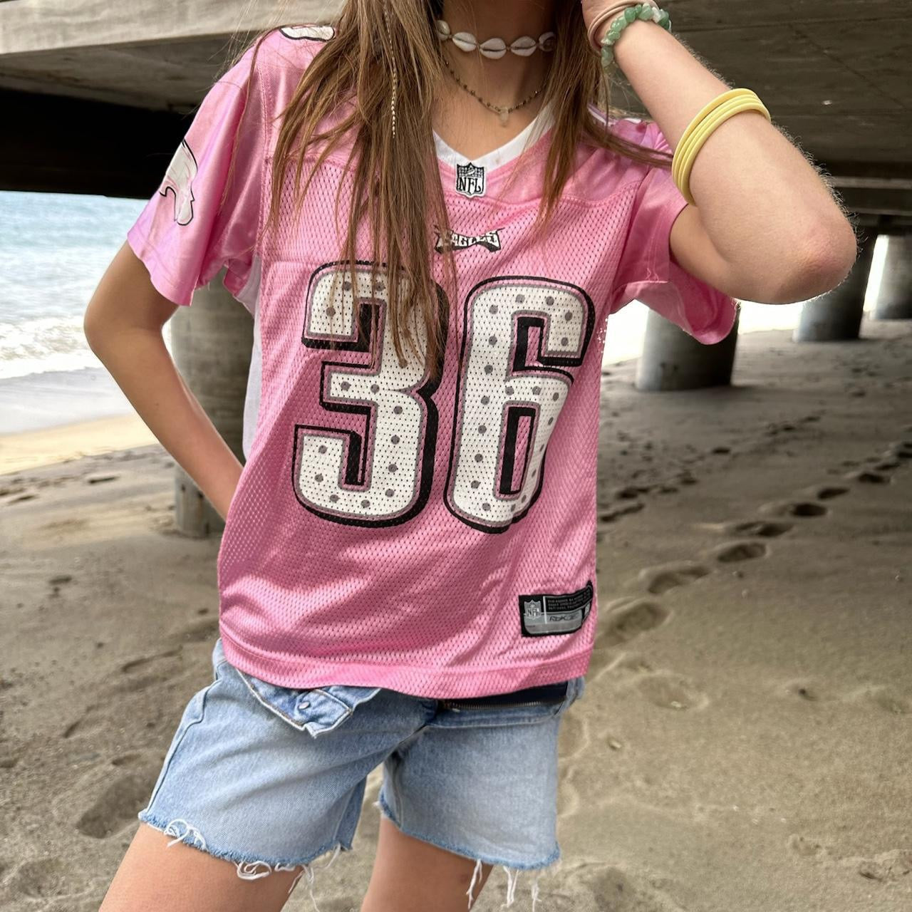 Vintage 90’s pink jersey NFL top