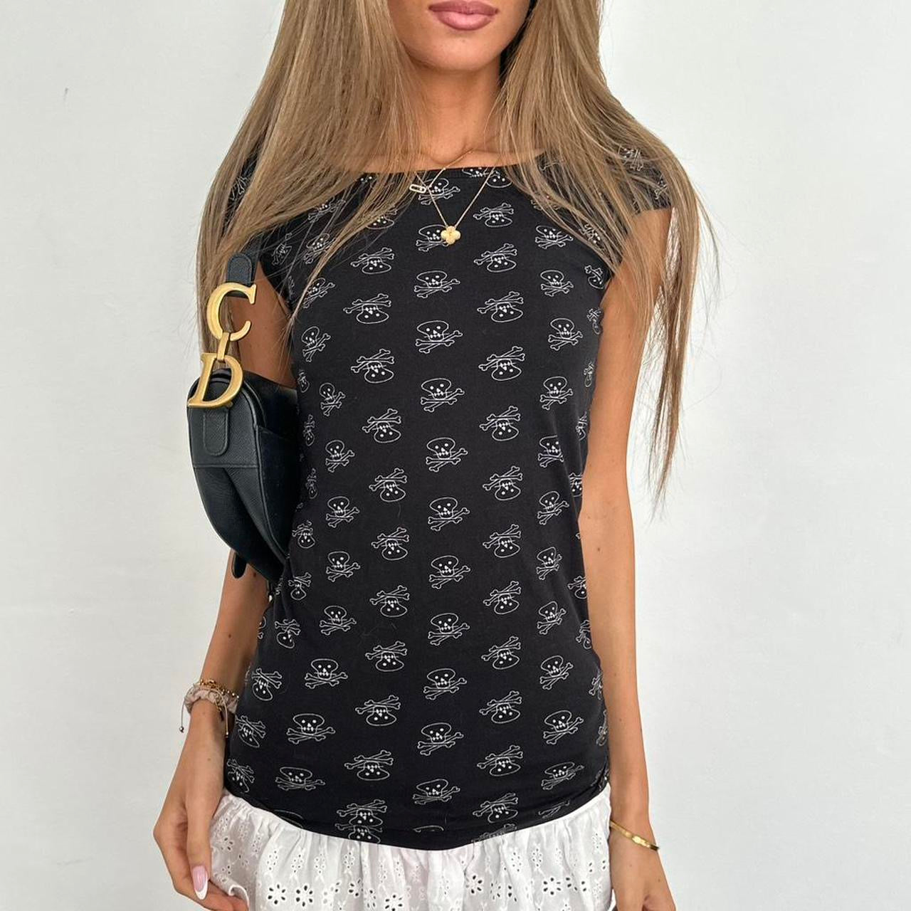 Vintage 2000’s black skull cami top