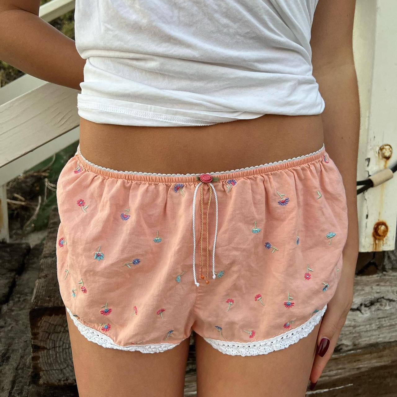 Vintage 90s Victoria’s Secret babydoll shorts