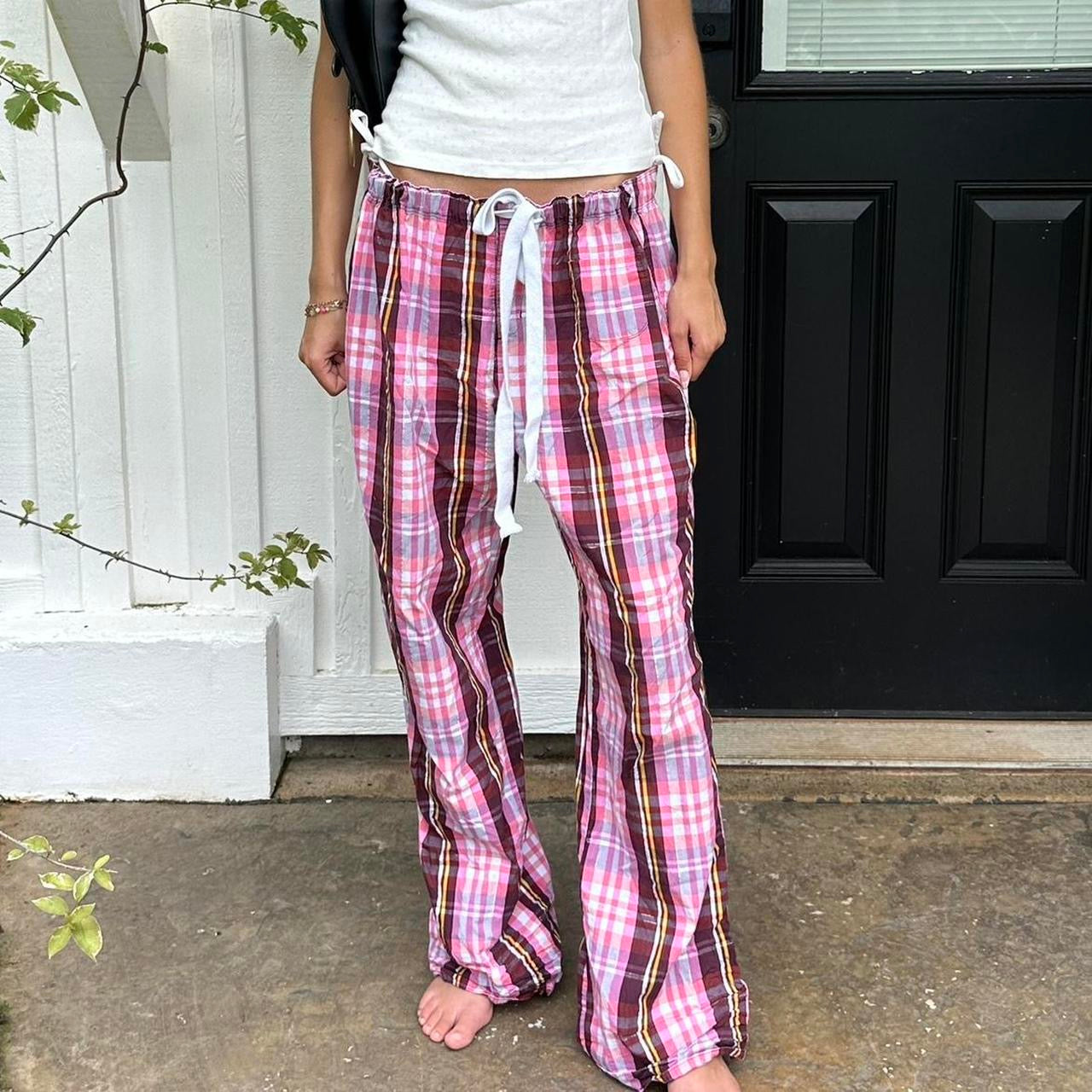 Vintage 2000’s Victoria’s Secret tartan pants