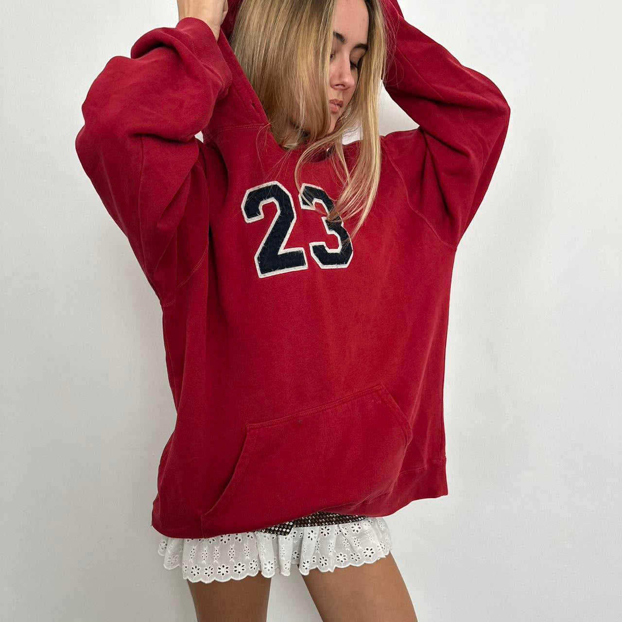 Vintage 90’s 23 red hoodie ❣️❣️