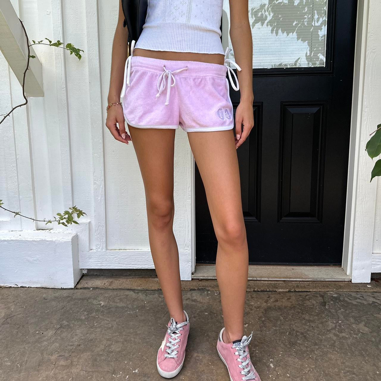 Vintage 90’s pink pastel mini shorts